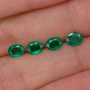 1.21 ct Green Emerald Stone, Natural Emerald in Oval Facet Shape for Sale