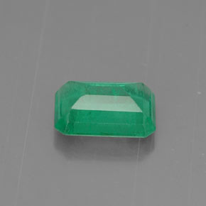 Emerald Gemstone in 6.7 x 4.8 mm Size for Sale, Emerald Stone in Green Color