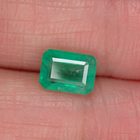1.07 ct Green Emerald Stone, Natural Emerald in Octagon Facet Shape for Sale