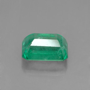 Emerald Gemstone in 7 x 5 mm (calibrated) Size for Sale, Emerald Stone in Green Color