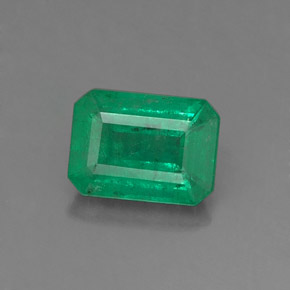 0.87 ct Green Emerald Gemstone, Emerald Gem in Octagon Facet Shape for Sale.
