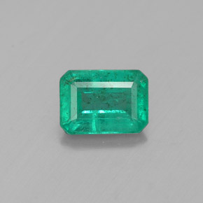 0.84 ct Green Emerald Gemstone, Emerald Gem in Octagon Facet Shape for Sale.