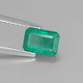 0.91 ct Green Emerald Stone, Natural Emerald in Octagon Facet Shape for Sale