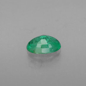 Emerald Gemstone in 6 x 4 mm (calibrated) Size for Sale, Emerald Stone in Green Color