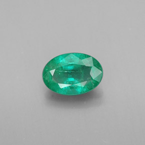 0.35 ct Green Emerald Gemstone, Emerald Gem in Oval Facet Shape for Sale.