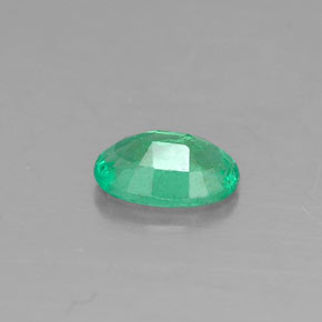 Emerald Gemstone in 6 x 4 mm (calibrated) Size for Sale, Emerald Stone in Green Color