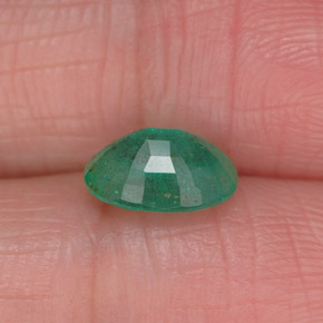 Emerald Gemstone in 8 x 6 mm (calibrated) Size for Sale, Emerald Stone in Green Color