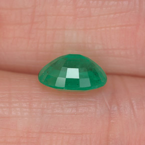 Emerald Gemstone in 8 x 6 mm (calibrated) Size for Sale, Emerald Stone in Green Color