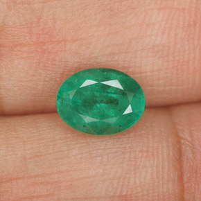 1.11 ct Green Emerald Gemstone, Emerald Gem in Oval Facet Shape for Sale.