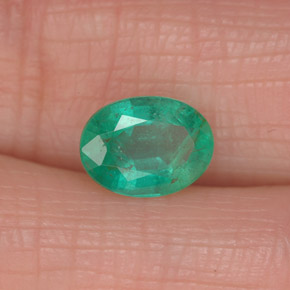 1.13 ct Green Emerald Stone, Natural Emerald in Oval Facet Shape for Sale