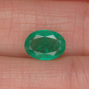 1.13 ct Green Emerald Gemstone, Emerald Gem in Oval Facet Shape for Sale.