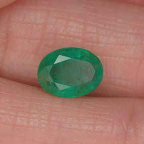 1.25 ct Green Emerald Stone, Natural Emerald in Oval Facet Shape for Sale