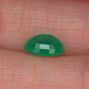 Emerald Gemstone in 8 x 6 mm (calibrated) Size for Sale, Emerald Stone in Green Color
