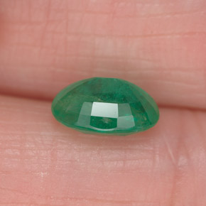 Emerald Gemstone in 8 x 6 mm (calibrated) Size for Sale, Emerald Stone in Green Color