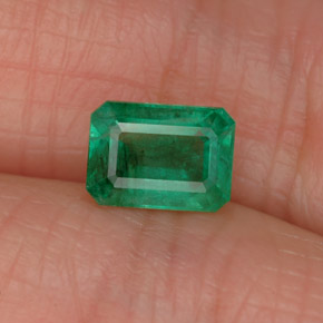 0.96 ct Green Emerald Gemstone, Emerald Gem in Octagon Facet Shape for Sale.