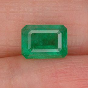 0.93 ct Green Emerald Gemstone, Emerald Gem in Octagon Facet Shape for Sale.