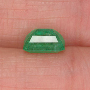 Emerald Gemstone in 7 x 5 mm (calibrated) Size for Sale, Emerald Stone in Green Color