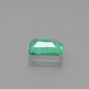 Emerald Gemstone in 6 x 4 mm (calibrated) Size for Sale, Emerald Stone in Green Color