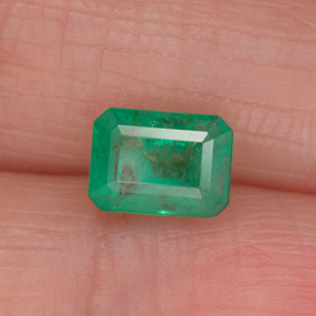 1.05 ct Green Emerald Stone, Natural Emerald in Octagon Facet Shape for Sale