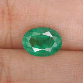 1.05 ct Green Emerald Gemstone, Emerald Gem in Oval Facet Shape for Sale.