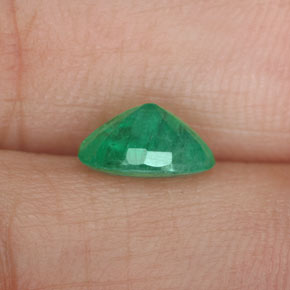 Emerald Gemstone in 7.9 x 5.8 mm Size for Sale, Emerald Stone in Green Color