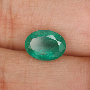 1.14 ct Green Emerald Stone, Natural Emerald in Oval Facet Shape for Sale
