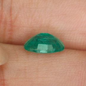 Emerald Gemstone in 8 x 6 mm (calibrated) Size for Sale, Emerald Stone in Green Color