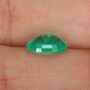 Emerald Gemstone in 8 x 6 mm (calibrated) Size for Sale, Emerald Stone in Green Color