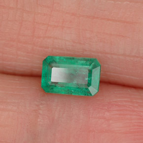 0.43 ct Green Emerald Stone, Natural Emerald in Octagon Facet Shape for Sale