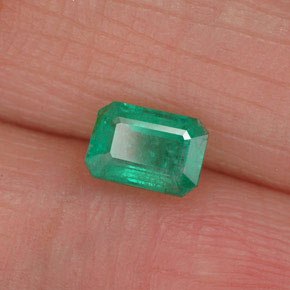 0.58 ct Green Emerald Stone, Natural Emerald in Octagon Facet Shape for Sale