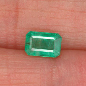 0.53 ct Green Emerald Gemstone, Emerald Gem in Octagon Facet Shape for Sale.