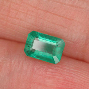 0.60 ct Green Emerald Stone, Natural Emerald in Octagon Facet Shape for Sale