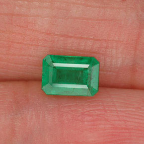 0.53 ct Green Emerald Gemstone, Emerald Gem in Octagon Facet Shape for Sale.