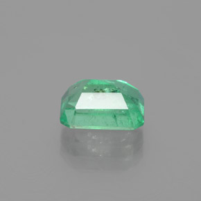 Emerald Gemstone in 8.7 x 6.6 mm Size for Sale, Emerald Stone in Jade Green Color