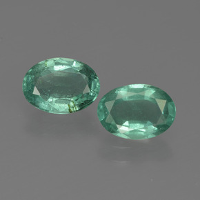 0.7ct Oval Facet Green Emerald for sale thumb image of 0.7ct Oval Facet Green Emerald (ID: 411887)