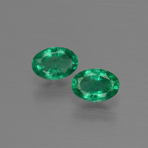 0.77 ct Green Emerald Gemstone, Emerald Gem in Oval Facet Shape for Sale.