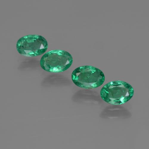 Bläulich-grün Smaragd Edelstein - 0.4ct Oval facettiert (ID: 412068)