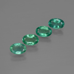 Bläulich-grün Smaragd Edelstein - 0.4ct Oval facettiert (ID: 412069)