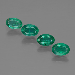 Blau-grün Smaragd Edelstein - 0.4ct Oval facettiert (ID: 412074)