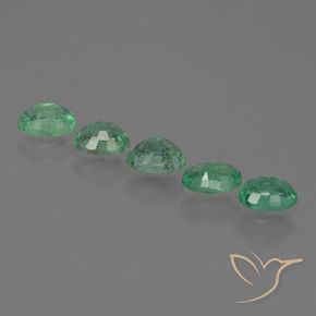 Emerald Gemstones in 5.2 x 3.9 mm Size for Sale, Emerald Stones in Medium Green Color