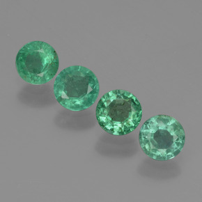 Bright Green Emerald Gem - 0.2ct Round Facet (ID: 429516)