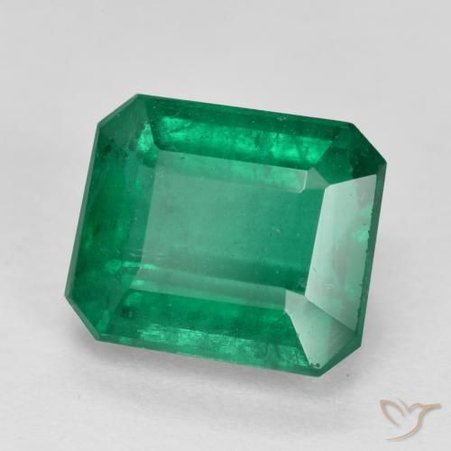 2.90 ct Green Emerald Stone, Natural Emerald in Octagon Step Cut Shape for Sale