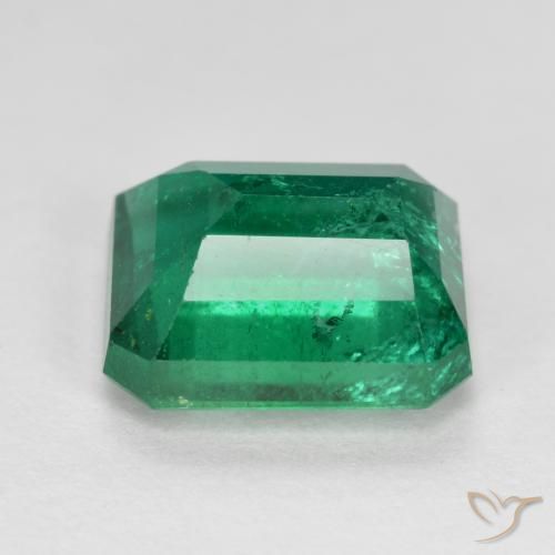 Emerald Gemstone in 10.1 x 8.6 mm Size for Sale, Emerald Stone in Cool Green Color