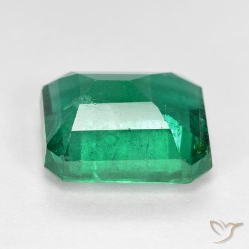Emerald Gemstone in 10.2 x 8.6 mm Size for Sale, Emerald Stone in Cool Green Color
