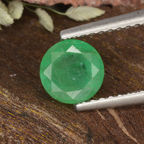Brilliant Green Emerald Gem - 0.9ct Round Facet (ID: 498689)