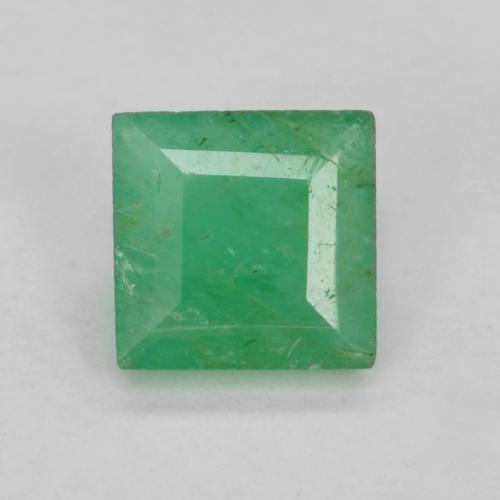 Yellowish Green Emerald Gem - 0.3ct Square Facet (ID: 576901)