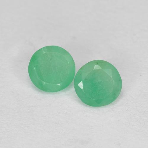 Light Green Emerald Gem - 0.2ct Round Facet (ID: 586496)