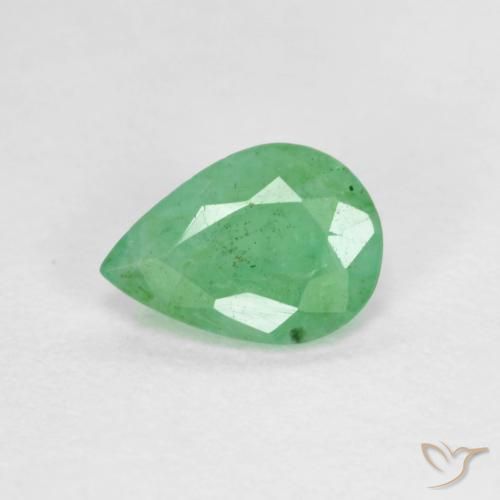 Émeraude Vert pear facet 7,1 x 5,1mm de Colombie, poids de 0,58 ct, pierre gemme naturelle huilé de pureté si-i1, 1 pièce d'émeraude, couleur : Vert clair, dureté de Mohs de 7.5 à 8 convient aux bijoux de tous les jours, pierre de sagesse, Symbolise la fertilité et la renaissance, Photo A