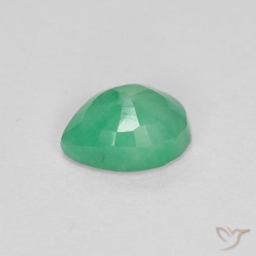 Emerald Gemstone in 5.5 x 4.1 mm Size for Sale, Emerald Stone in Medium Green Color