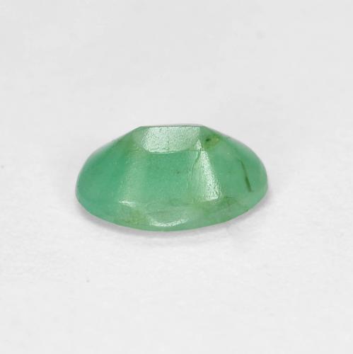 Emerald Gemstone in 7 x 5 mm (calibrated) Size for Sale, Emerald Stone in Medium Green Color